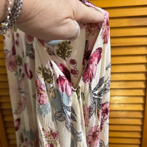 Angie Asymmetrical Floral Dress in Cream and Pink - Picture 7 of 8